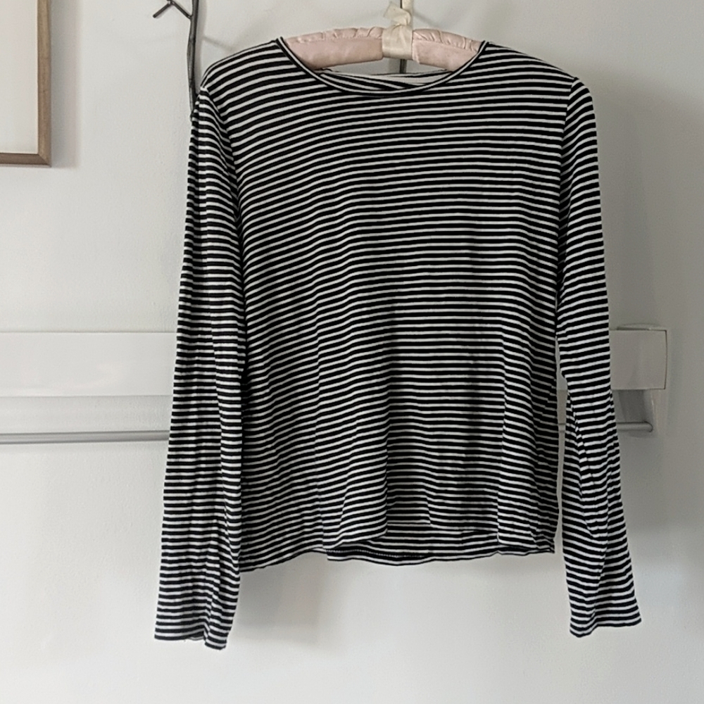 Everlane Black & White Striped Long Sleeve Shirt